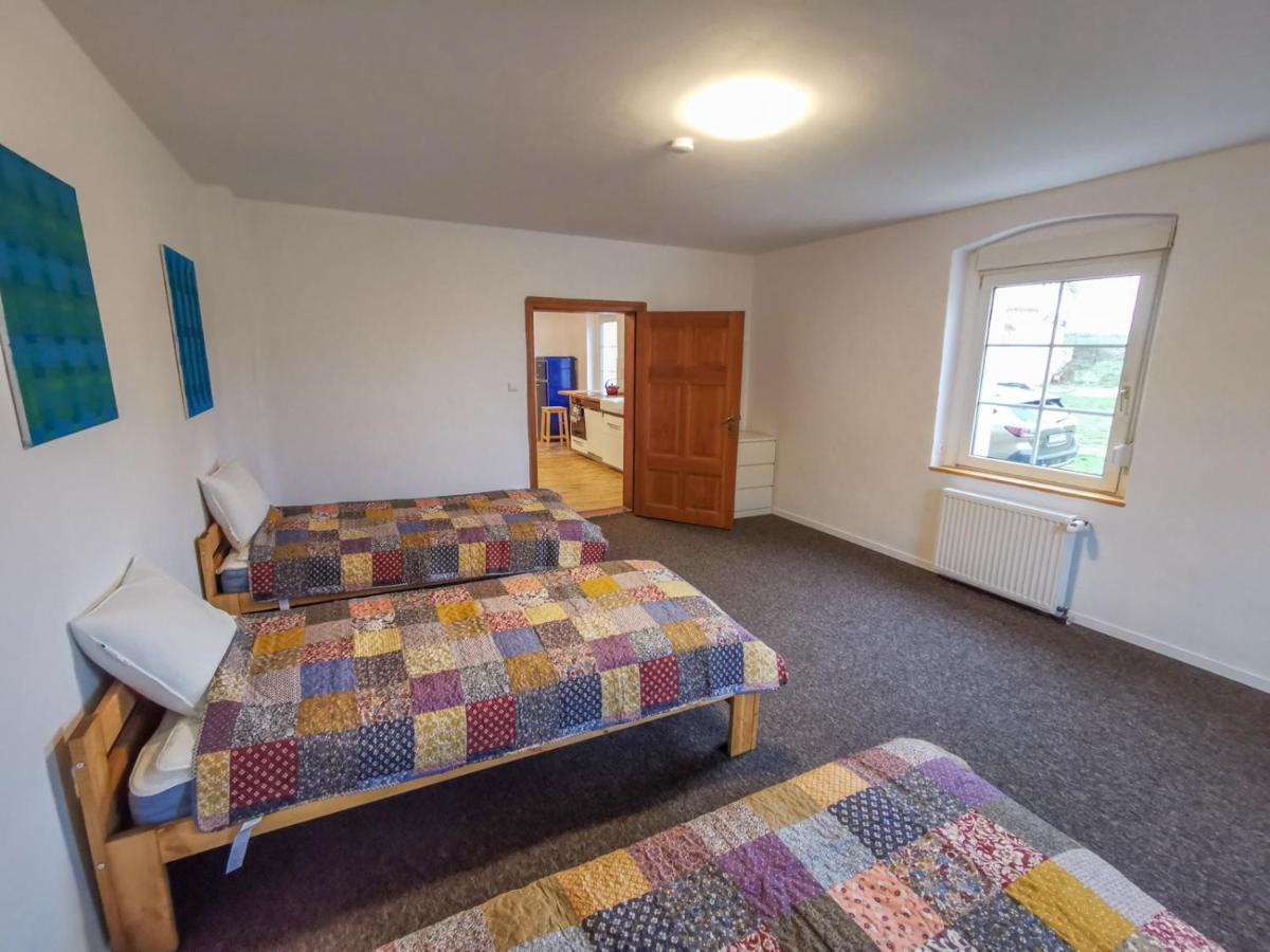 Apartment In Herrenhaus Gross Pinnow Экстерьер фото