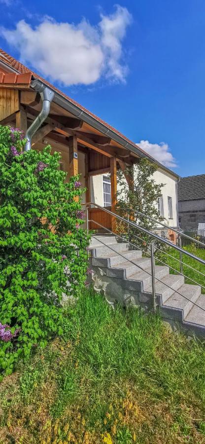 Apartment In Herrenhaus Gross Pinnow Экстерьер фото